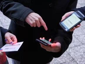 Stress am Schalter: Damit es mit dem digitalen Ticket klappt