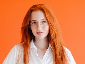 Jung, weiblich, europäisch: Jahrbuch zur Einwanderung 2025 vorgestellt