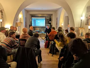 Filmkomponist Theo Green zeigt, wie Klänge Geschichten formen