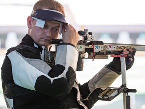 WM-Gold für Alexander Schmirl im Kleinkaliber-Bewerb