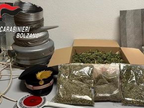 Beißender Geruch führt Carabinieri auf die Spur eines Drogendealers