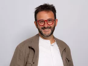 SASA: Öffentlicher Verkehr und Würde der Arbeit