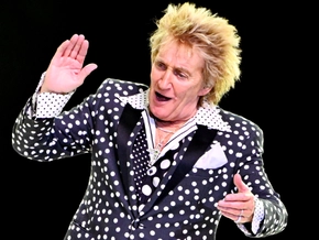 Rod Stewart in "alter Frische" in der Stadthalle