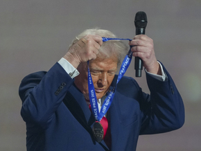 Massive Kritik an FIFA-Boss Infantino nach Trump-Show