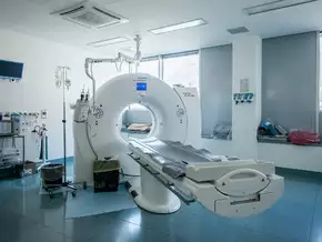 CT, MRT und Positronen-Emissions-Tomograph/CT