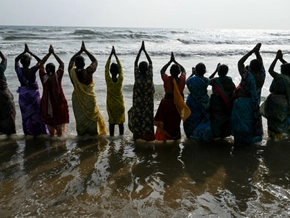 Tausende gedachten an Tsunami-Opfer 2004 in Asien