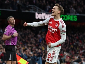 Arsenal verteidigt Ligaspitze mit 2:1-Sieg gegen Brighton