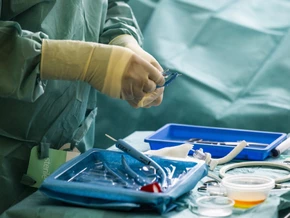 Arzt in Frankreich wegen Tötung von Patienten schuldig