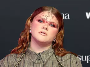 Pop-Sängerin Loi beschäftigte das Thema Einsamkeit stark