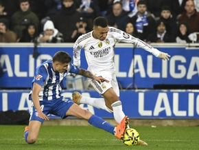 Real Madrid nach 2:1 bei Alaves wieder 4 Punkte hinter Barca
