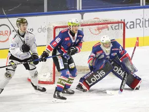 Rittner Buam SkyAlps mit dem nächsten Derbysieg in Meran