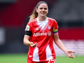 Zadrazil verlängert beim FC Bayern bis Sommer 2027