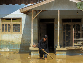 Weitere Tote nach Flut in Indonesien befürchtet