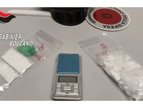 Koks-Deal im MeBo-WC geplant