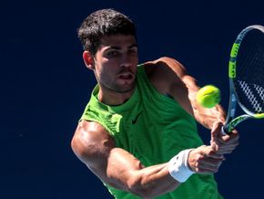 Alcaraz, Sabalenka locker in dritte Melbourne-Runde
