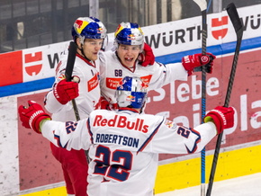 Salzburg holt mit 6:1 über die Caps zehnten Sieg in Serie