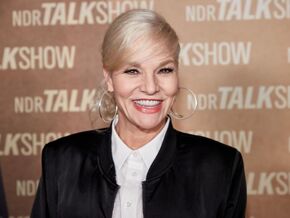 Ina Müller schreibt Songideen in den “Steinzeit-Kalender”