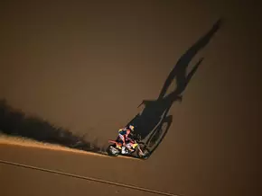 Dakar-Führungswechsel: Sanders und Roma nach Etappe 9 voran