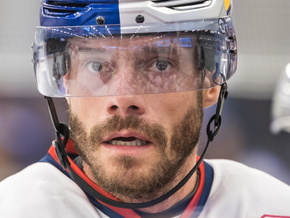 1.000. Eishockey-Ligaspiel für Thomas Raffl
