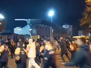 Olympische Fackel bringt Begeisterung nach Bozen