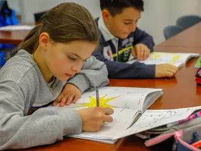 Grundschulen: Lehrbefähigende Ausbildungslehrgänge für Quereinsteiger