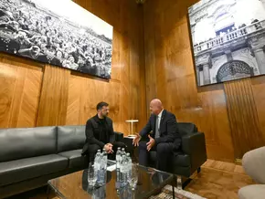 Stocker reist "bald" in Ukraine - Telefonat mit Selenskyj