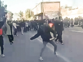 Trump droht Iran rund um Anti-Regime-Proteste mit Eingreifen