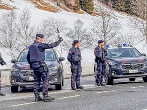 Sterzing: Bewaffneter Südtiroler betritt fremdes Wohnhaus