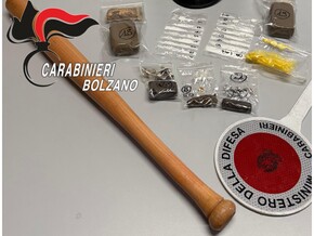 Dealer in Meran im Sportwagen ausgebremst