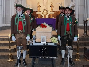 Siegfried Steger: Die Ketten zerrissen - der Heimat so nah