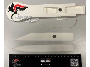 Erneut High-Tech-Klingen in der Mittelschule