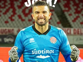 Torhüterreigen bei den Weißroten