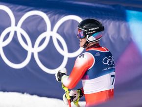 Von Allmen krönt sich im Super-G zum Triple-Olympiasieger