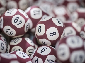 21 Freunde in Belgien gewinnen Jackpot von 123 Mio. Euro