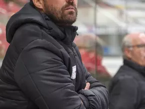 Rittner Buam SkyAlps trennen sich von Trainer Dave MacQueen