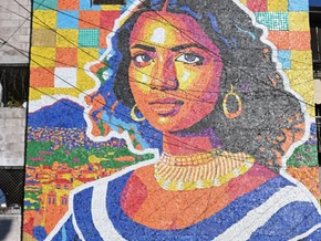 "Mona Lisa" aus Plastikmüll in El Salvador