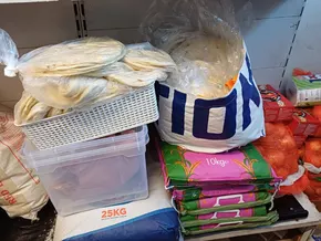 Lebensmittelkontrollen: Waren in Bozen beschlagnahmt