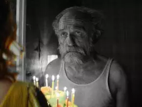 "Sie glauben an Engel, Herr Drowak?": Markovics macht auf