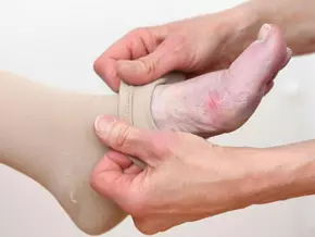 Wartezeiten bei der Pflegeeinstufung: Thema im Landtag