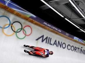 Rodlerin Schulte als Halbzeit-Siebente im Medaillenrennen