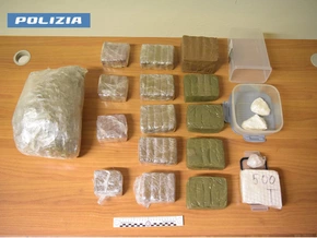 Nachfrage scheint groß: Neun Kilo Drogen in Bozen gefunden