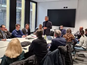 Verträge im Bildungsbereich: Verhandlungen gestartet