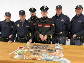 Geruch verrät Drogenlager