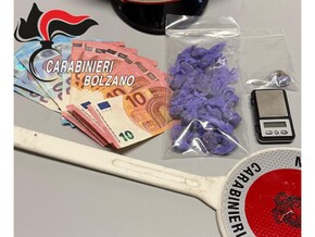 15-Jähriger dealt mit Drogen – Kunde war doppelt so alt