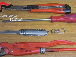 Abendliches Picknick am Bahnhof ruft Carabinieri auf den Plan