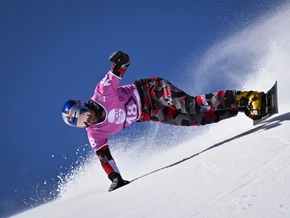 Karl holt Weltcup-Sieg im Parallel-RTL in Val St. Come