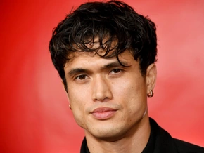 Schauspieler Charles Melton ist Vater geworden