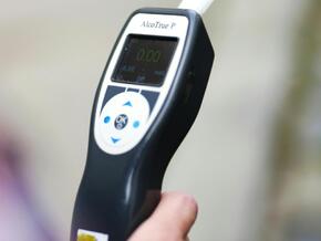 Alkolenkerin bei Polizeikontrolle kaum noch ansprechbar