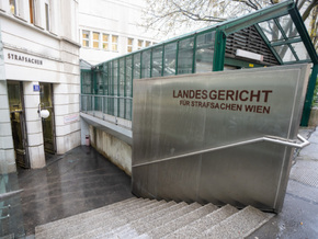 Urteil für Hebamme wegen grob fahrlässiger Tötung aufgehoben