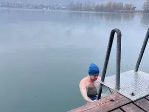 Eisbaden: Trend mit Kick – wie Kälte Körper und Geist trainiert